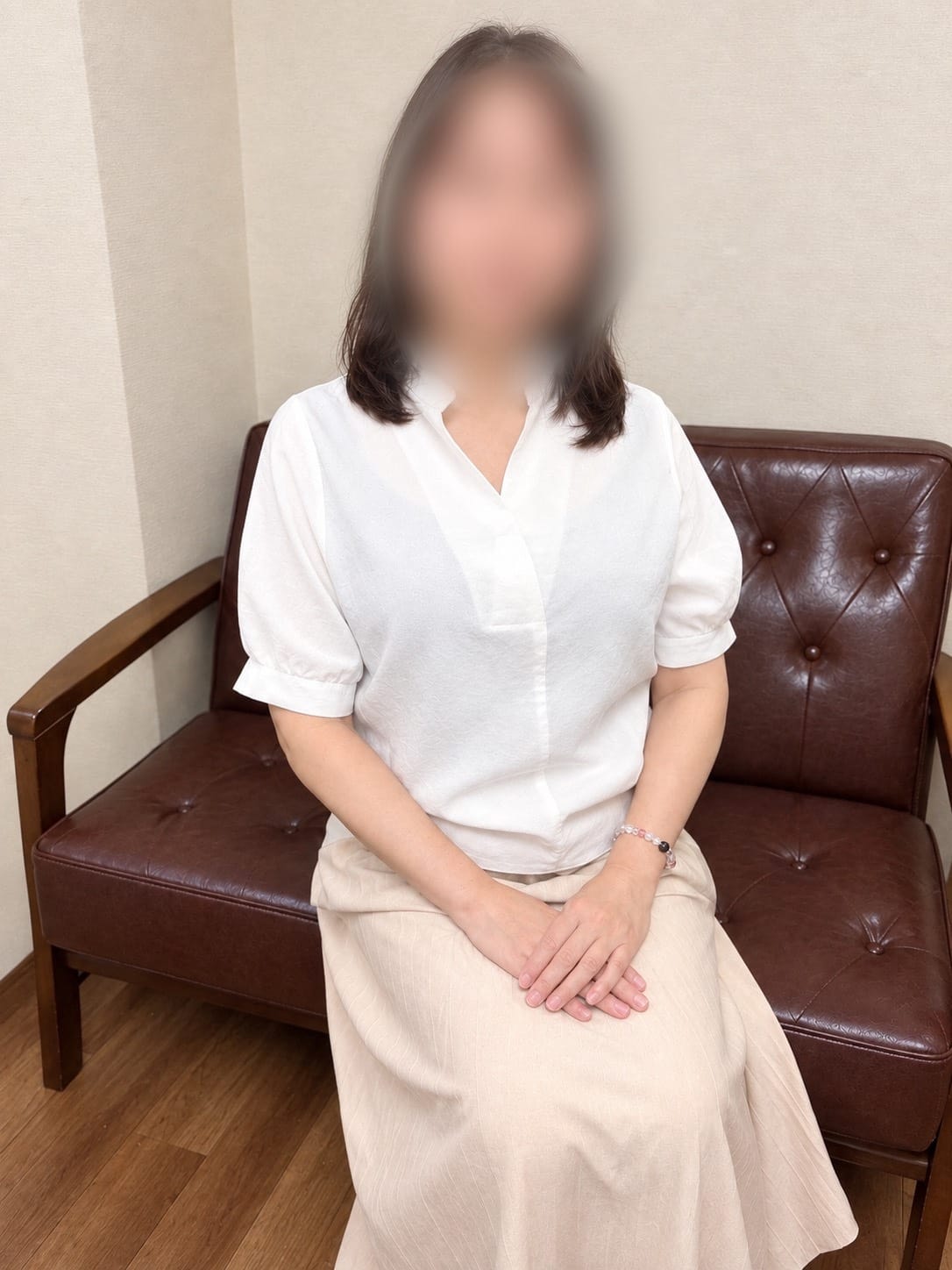 すみれ|ギン妻パラダイス 堺店で評判の女の子