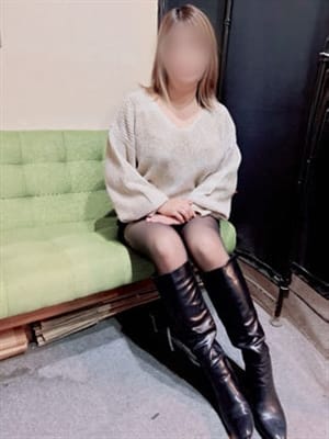 あやの|ギン妻パラダイス 天王寺店で評判の女の子