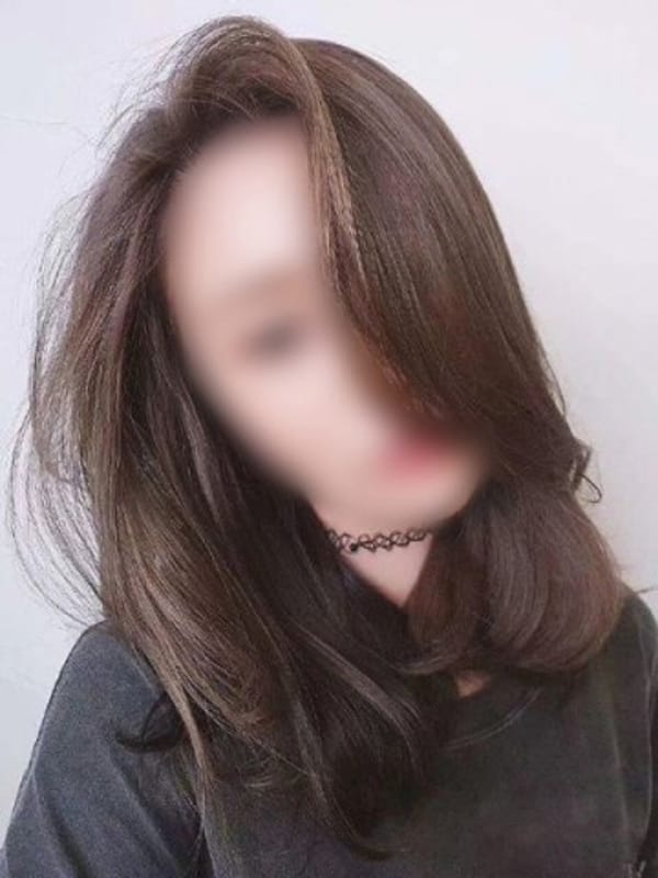 やや|クラブミラノでおすすめの女の子