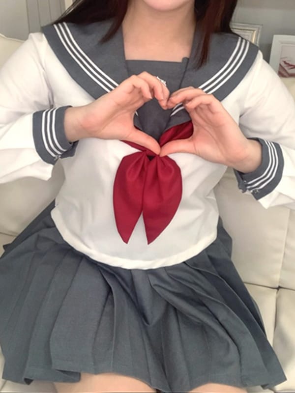 あろま☆初経験！【18才は未経験！リアルです！】