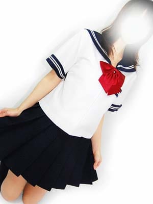 業界初ももな