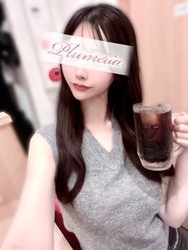 ビビ◆一度遊べば虜…|PLUMERIAで評判の女の子
