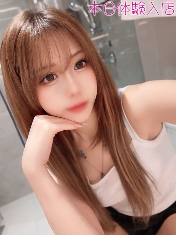 あお|デリヘルラボ・クレージュ極で評判の女の子