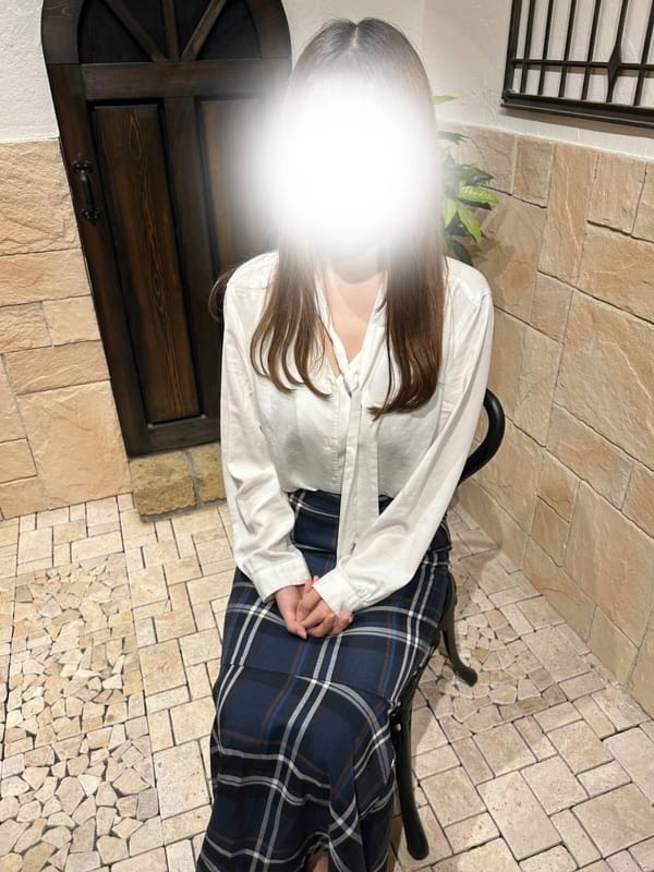 つぐみ|夜間飛行 60分￥10,000で評判の女の子