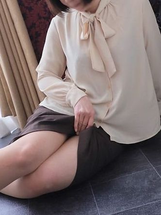あゆむ|会員制デリヘル 札幌淫ら妻でおすすめの女の子