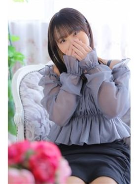 ちか|本厚木駅周辺風俗で今すぐ遊べる女の子