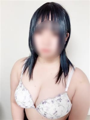 のん|巨乳・ぽっちゃり専門店蒼いうさぎでおすすめの女の子