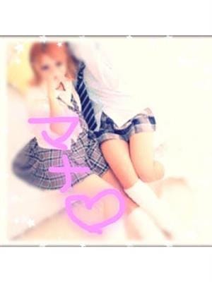 まな|清純リアル女学園で評判の女の子