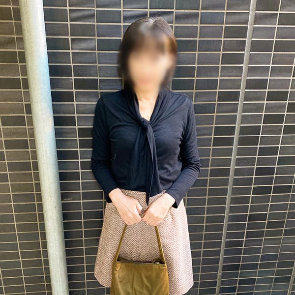 もか【美脚が麗しい妖艶な五十路妻！】 | 完熟ばなな 谷九(谷九)
