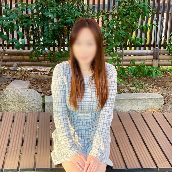 こうめ【可愛らしいお顔立ちの若奥様♪】 | 完熟ばなな 谷九(谷九)