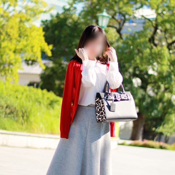 しの【小柄で可愛らしい清楚な奥様！】 | 完熟ばなな 谷九(谷九)