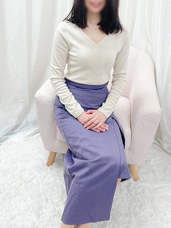 安田すず|恋する奥さん 西中島店でおすすめの女の子