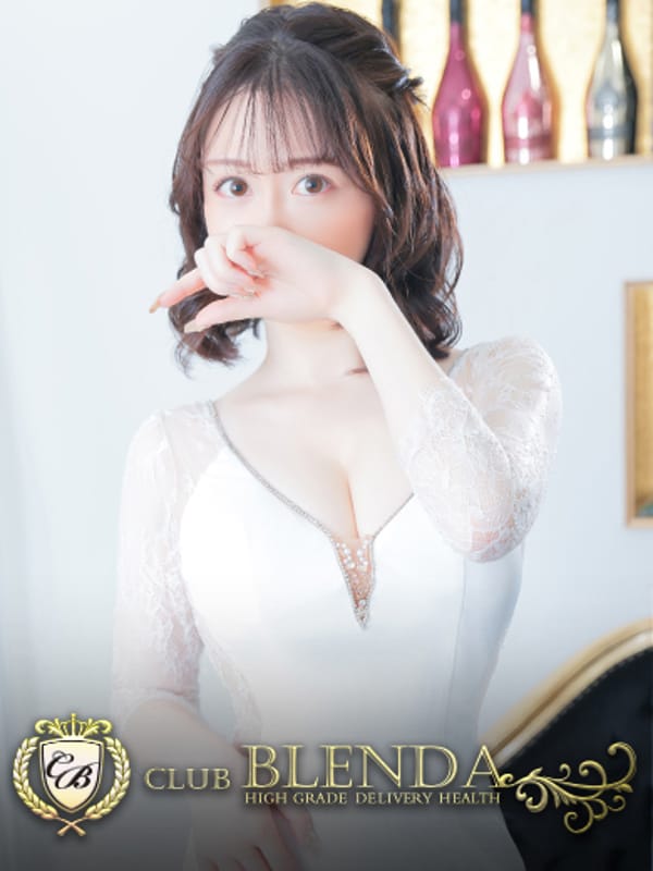 鷹司家さよ【良家に生まれ育った才色兼備】
