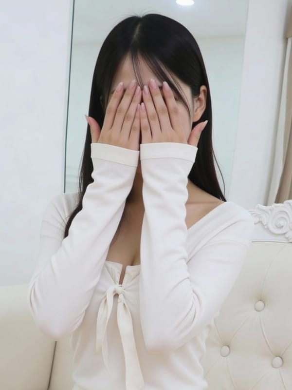 みか|メルビス&アトリアーナで評判の女の子