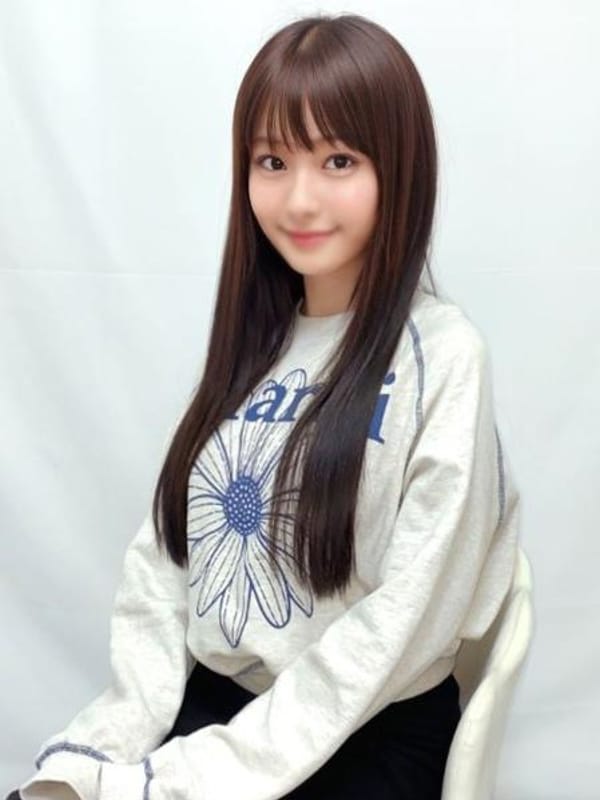 のの　佐々〇希激似