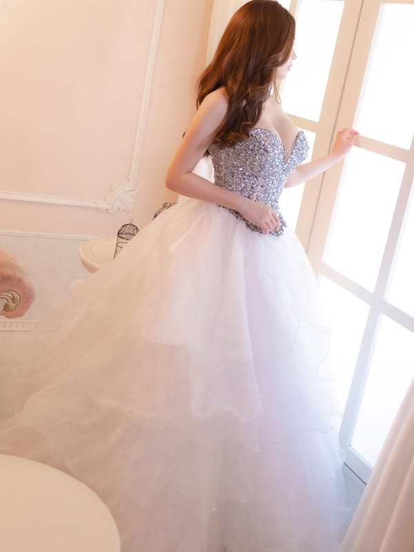 秋月理央奈|Anemone 渋谷店でおすすめの女の子