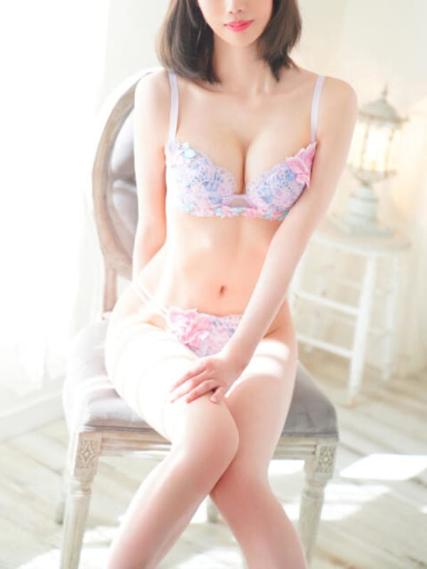 美舞　香澄|W STYLE（ダブルスタイル）でおすすめの女の子