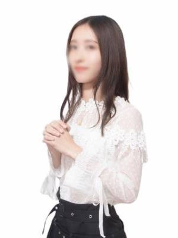 なな|貧乳パラダイスでおすすめの女の子