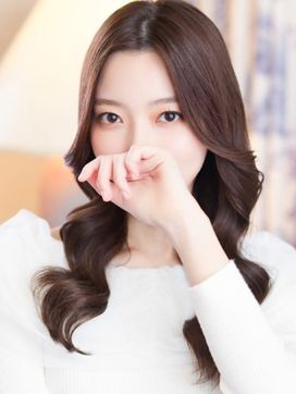 怜来(れいら)|グランドオペラ横浜で評判の女の子