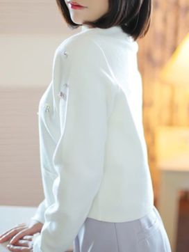 凪(なぎ)|グランドオペラ横浜で評判の女の子