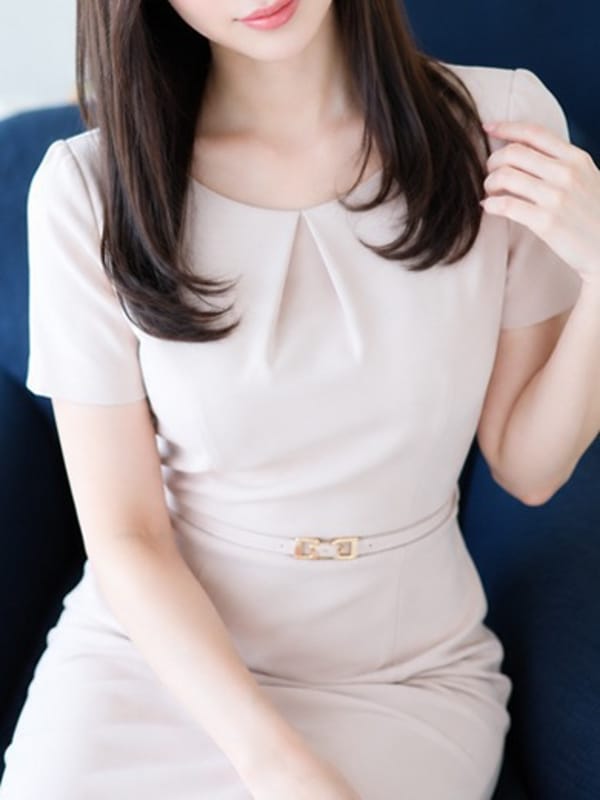 奏(かなで)|グランドオペラ横浜で評判の女の子