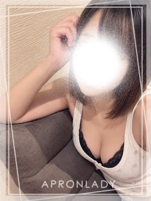 いおり|エプロンレディーでおすすめの女の子