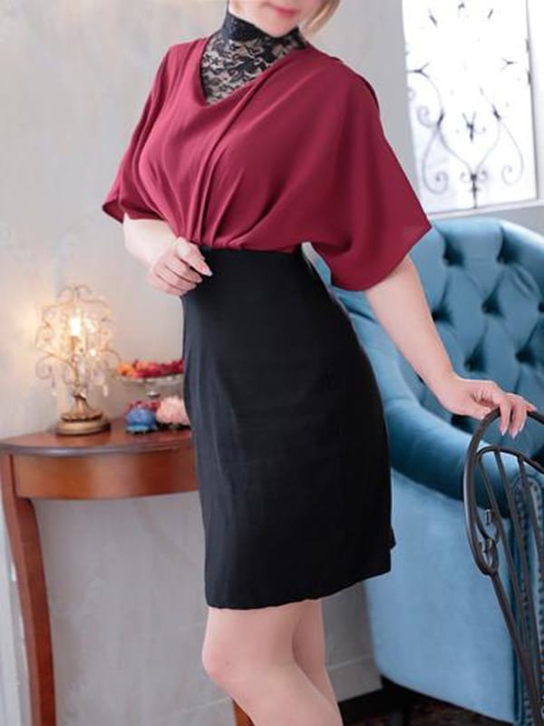 宮本　さき|愛の雫～性格美人～で評判の女の子