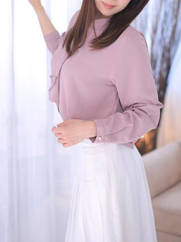 泉　えりか|愛の雫～性格美人～で評判の女の子