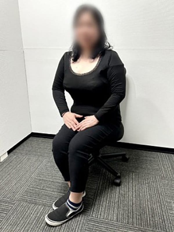 やよい|妻天 尼崎店で評判の女の子