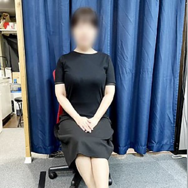 みな