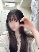 ゆら|アクアパレスでおすすめの女の子