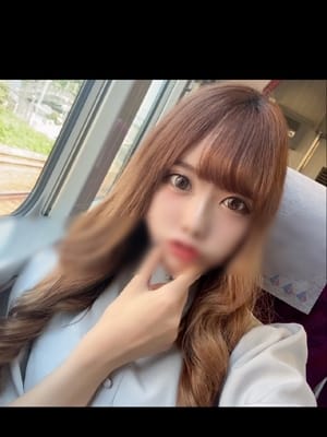 あみな|アクアパレスでおすすめの女の子
