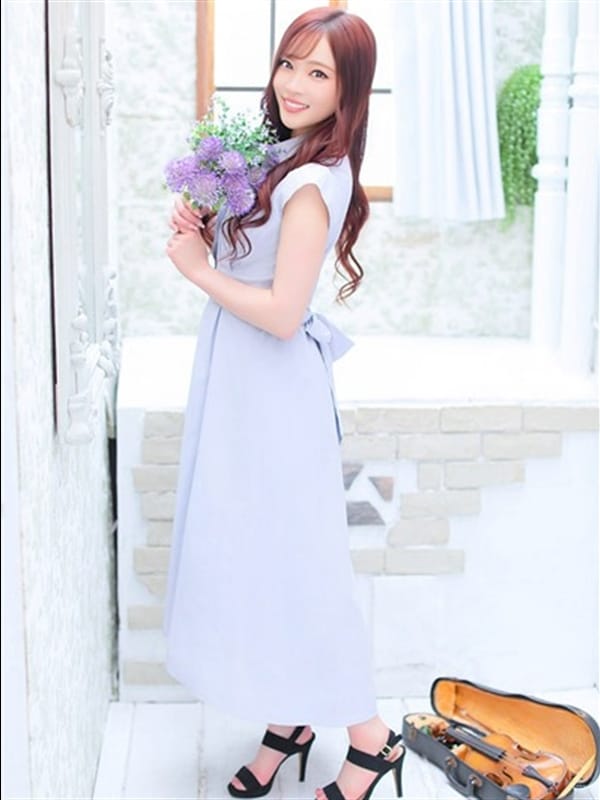 なつ|バイオレンスで評判の女の子