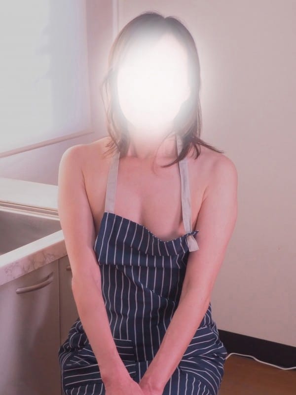 香坂しおり|おいしい人妻熟女でおすすめの女の子