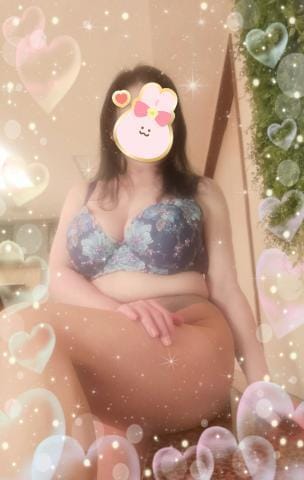 「エロ〜く受け付け中よ」12/30(金) 18:59 | りえの写メ