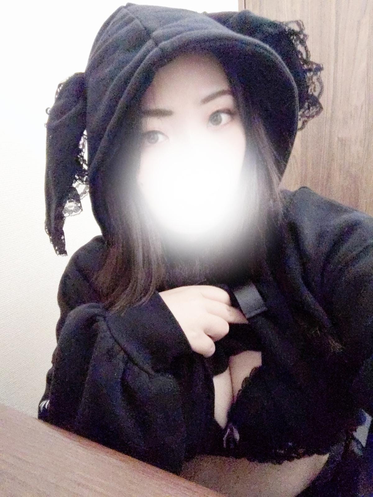 【超敏感潮吹き】りりかちゃん「2022年ラスト出勤中！」12/30(金) 21:04 | 【超敏感潮吹き】りりかちゃんの写メ