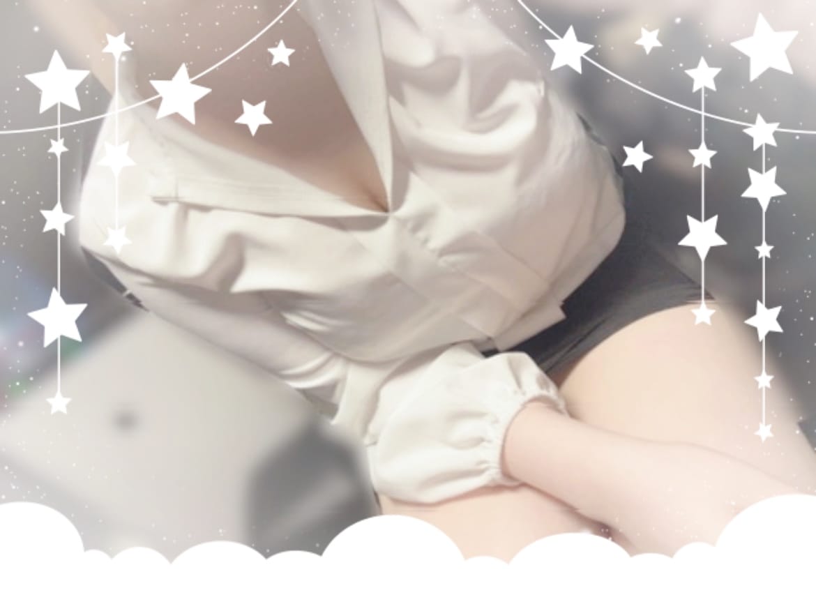 あすか「出勤しました♪」01/08(水) 09:33 | あすかの写メ
