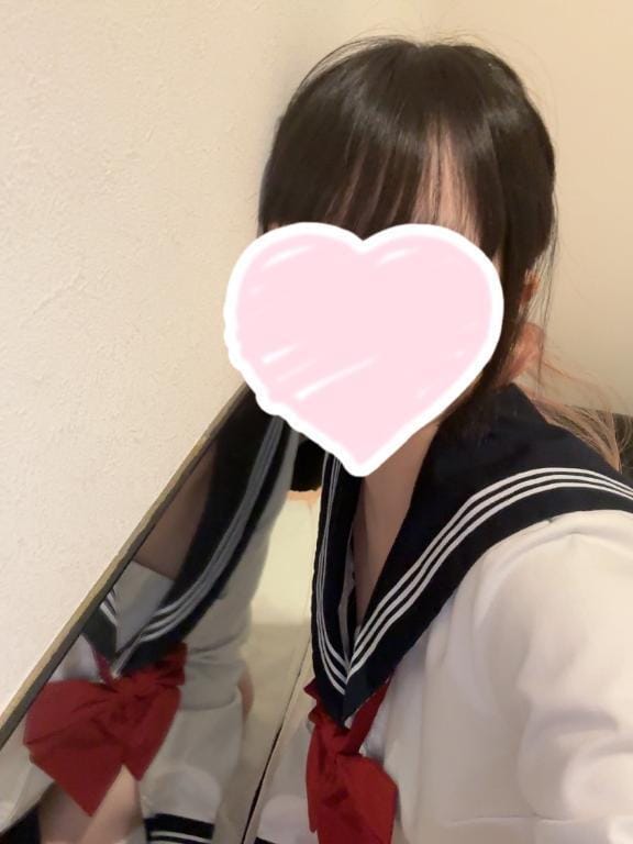 「こんにちわ」03/18(火) 13:41 | 夢咲にこるの写メ
