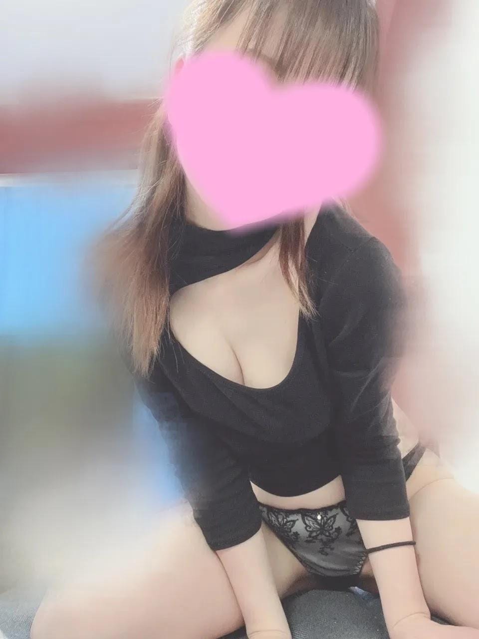 「挟めそう」03/18(火) 21:27 | ふゆひの写メ