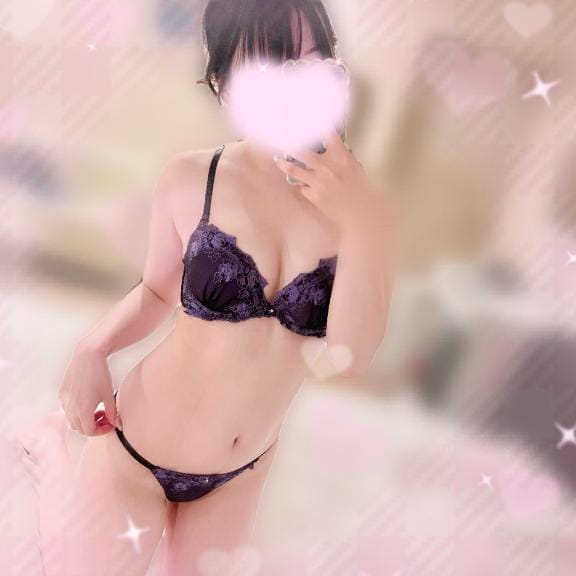 「理想がいっぱい」03/18(火) 22:00 | もこ【プレミアム】の写メ