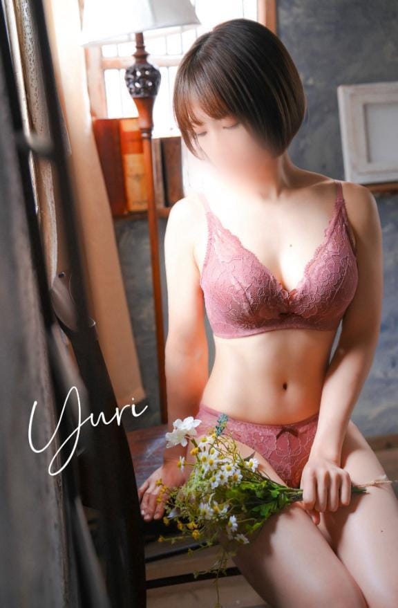 「明日も12:00〜」03/18(火) 22:50 | ゆりの写メ