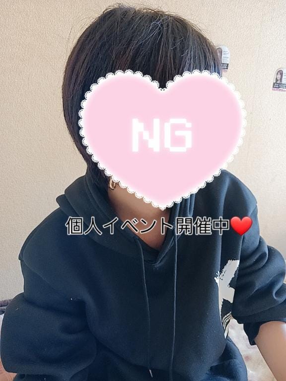 「出勤中です︎‪」03/21(金) 13:31 | きらら☆綺麗系の写メ
