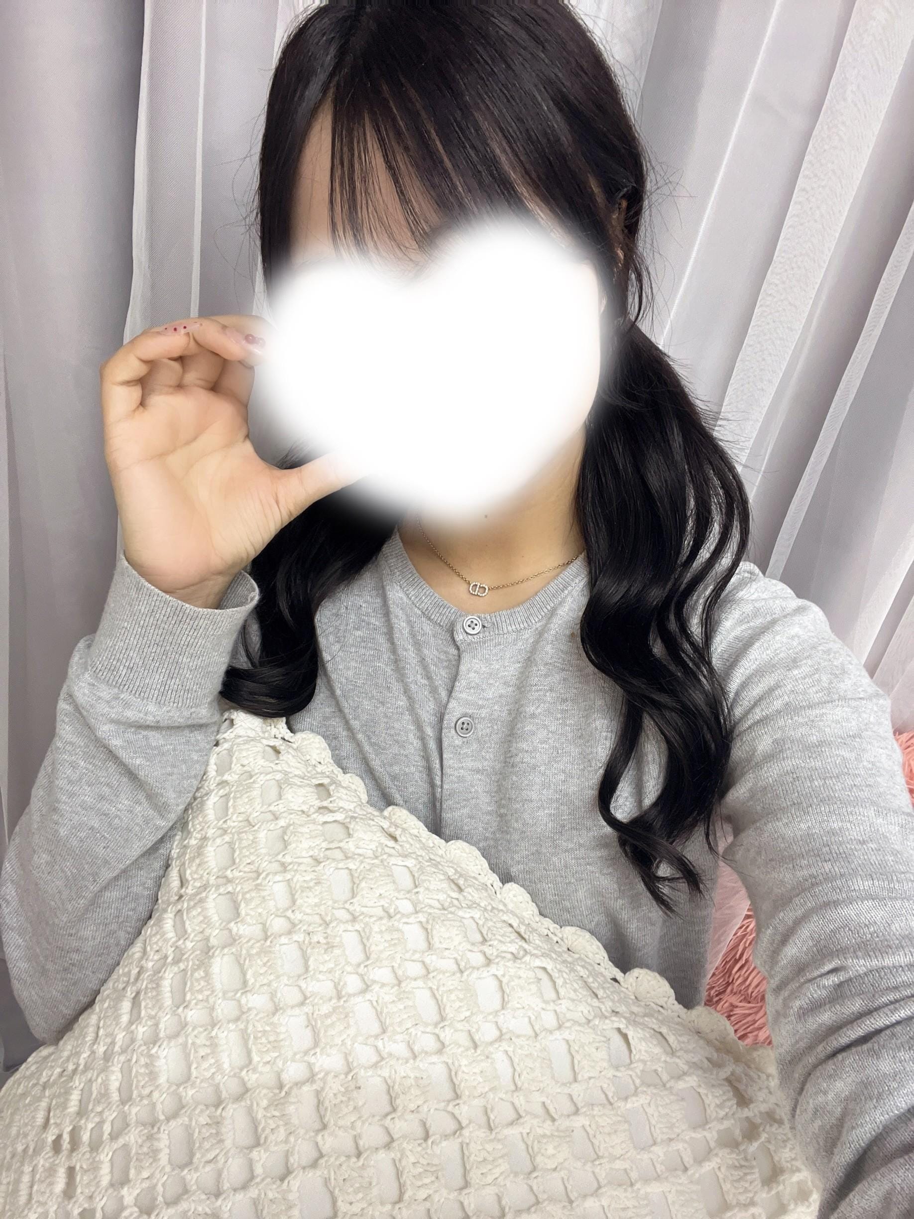 「しゅっきん！✨️」03/22(土) 12:18 | さなの写メ