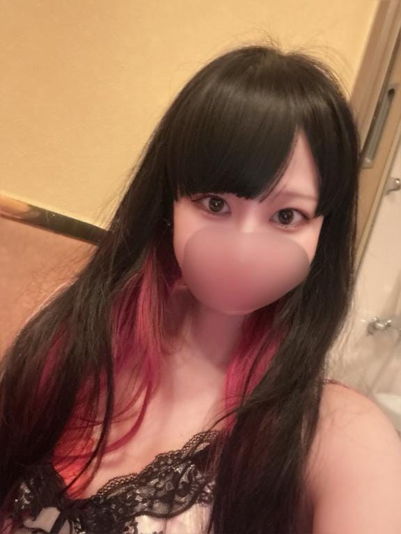 「」03/24(月) 23:08 | 鈴村 ありかの写メ
