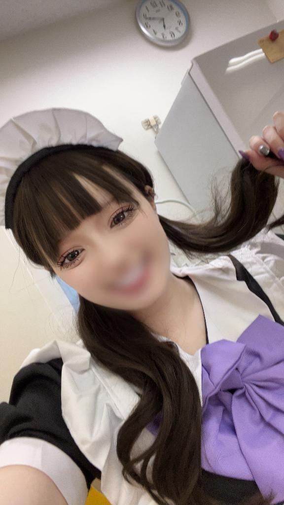 「明日出勤するよ♡」03/28(金) 19:21 | ちいかわ の写メ