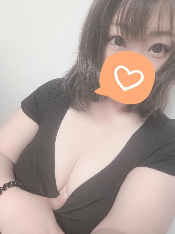 「次の出勤は～♡」03/28(金) 21:46 | ゆみの写メ