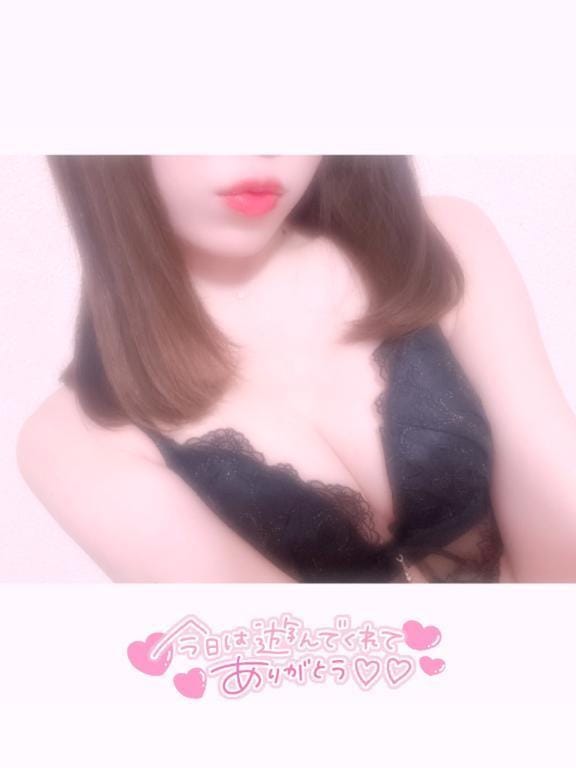 「ちゅっ」04/01(火) 02:27 | あおいの写メ日記