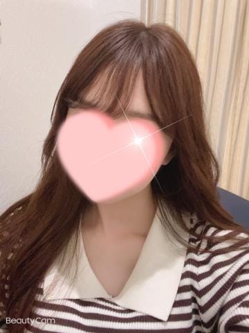 「お誘い待っています」04/09(水) 17:40 | ななみんの写メ日記