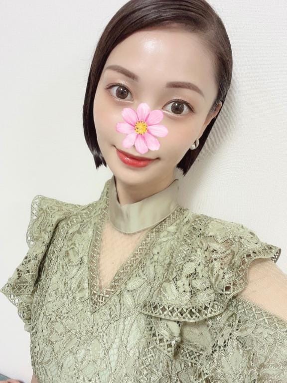 「仲良し様♡リゾート感満載♡」04/10(木) 22:55 | なつきの写メ日記