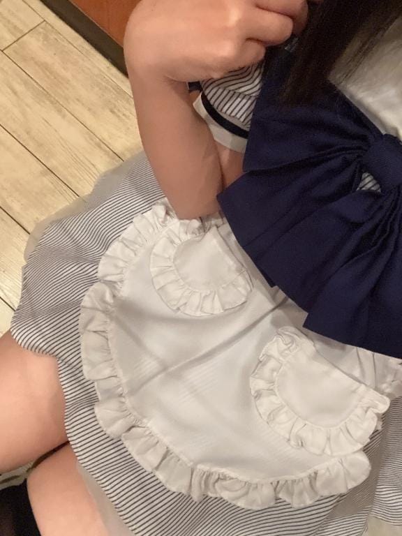 「お待たせしました(*･ω･)*_ _)ﾍﾟｺﾘ」04/20(日) 15:11 | 月咲　せいらの写メ